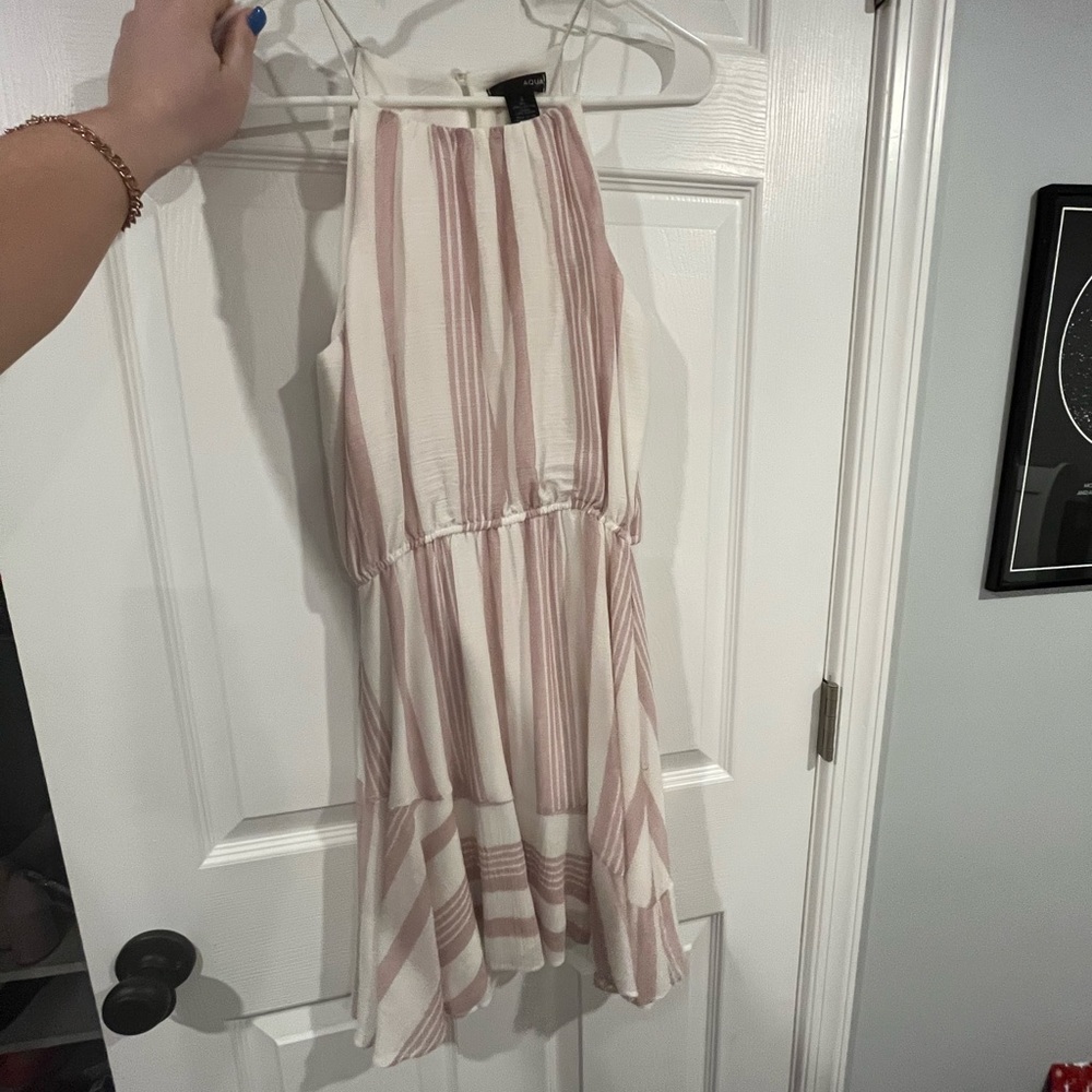 Aqua brand lightweight casual dress, cinched waist, size small